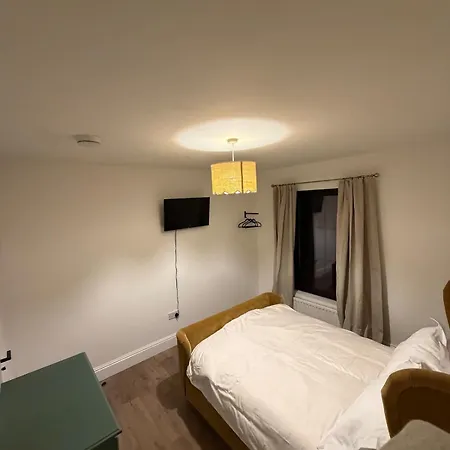 The Lodge- * Balrath