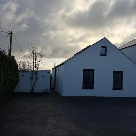The Lodge- * Balrath