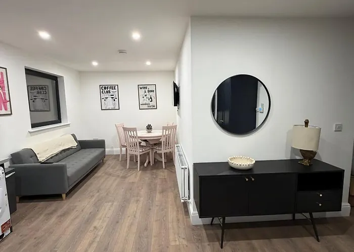 The Lodge- דירה Balrath