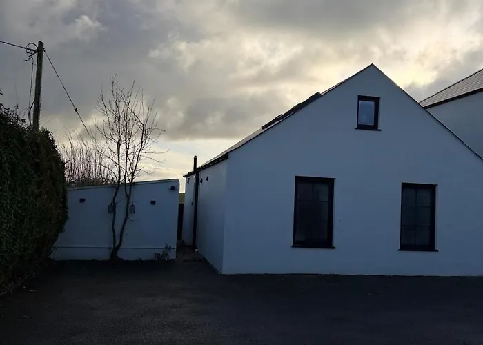 The Lodge- * Balrath